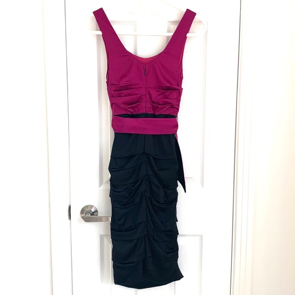 Le Château Black&Fuschia dress - Picture 7 of 7